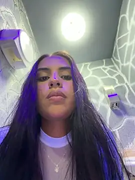 EmmaTorres  online show from 02-03-26, 08:58