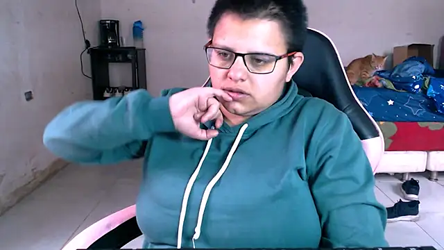 tatsumi nao online show from 02-18-26, 05:53