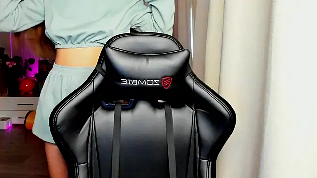 Sm0ly online show from 10-16-25, 04:02