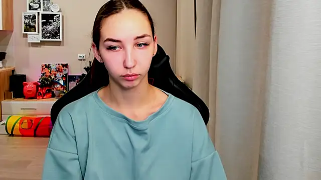 Sm0ly online show from 11-02-25, 02:03