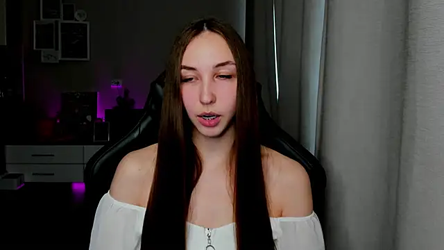 Sm0ly online show from 05-18-26, 04:07