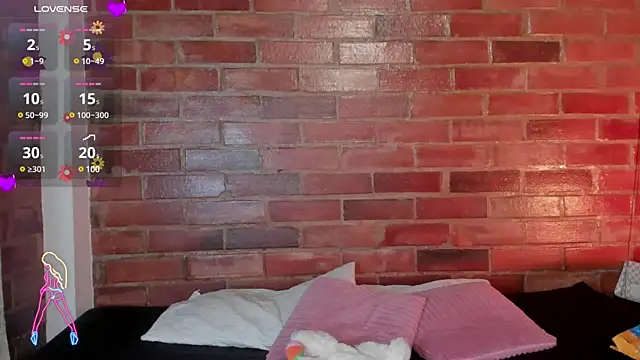 crystalvazquez online show from 02-08-25, 10:18