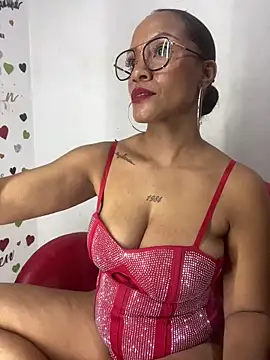 AdelaHaneix online show from 04-11-26, 05:45