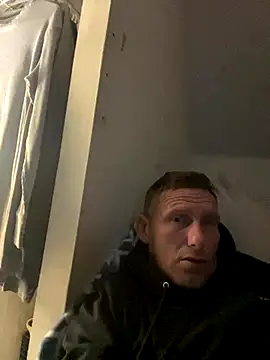 aaronmc311840 online show from 09-21-25, 05:09
