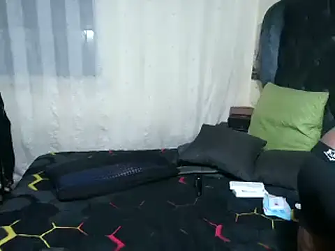 Snapshot of Candiyliciousxx chatting on 01-07-25, 09:03 Candiyliciousxx online show from 01-07-25, 09:03