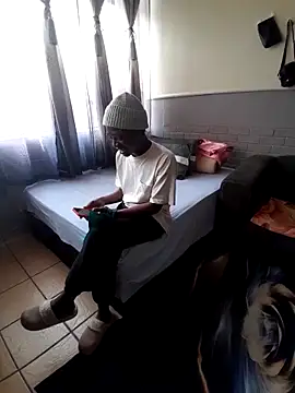 boyhxmble online show from 10-19-25, 09:43