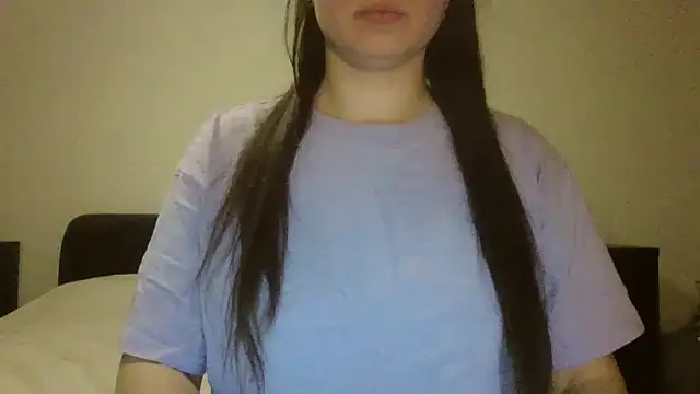 Snapshot of VanesaJewelz chatting on 03-02-25, 05:36 VanesaJewelz online show from 03-02-25, 05:36