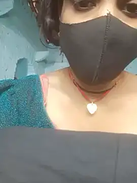 Snapshot of haymona chatting on 02-15-25, 05:30 haymona online show from 02-15-25, 05:30