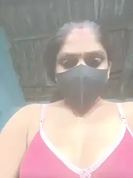 Snapshot of haymona chatting on 03-05-25, 03:07 haymona online show from 03-05-25, 03:07