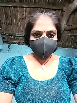 Snapshot of haymona chatting on 03-16-25, 03:28 haymona online show from 03-16-25, 03:28