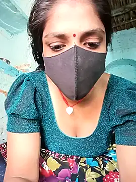 Snapshot of haymona chatting on 03-18-25, 05:41 haymona online show from 03-18-25, 05:41