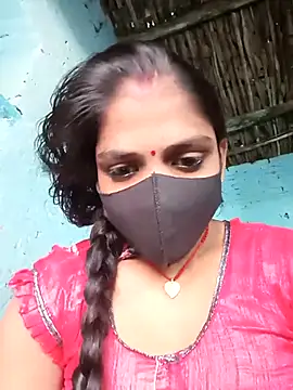 Snapshot of haymona chatting on 03-21-25, 06:49 haymona online show from 03-21-25, 06:49