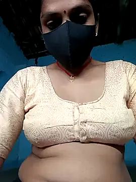 Snapshot of haymona chatting on 03-22-25, 04:04 haymona online show from 03-22-25, 04:04