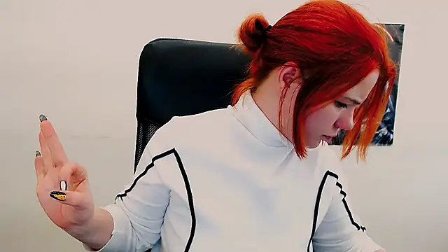 Sun Alexia online show from 03-04-25, 08:24