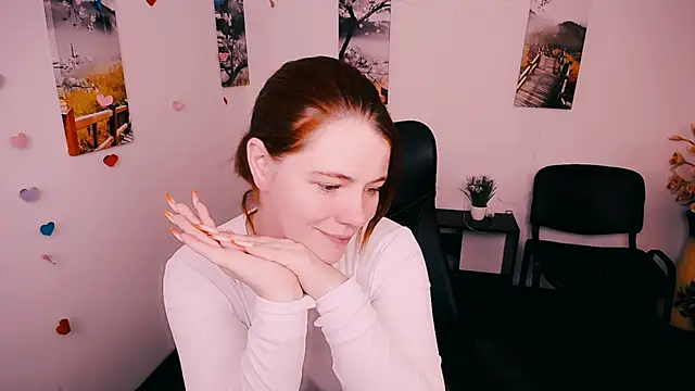 Sun Alexia online show from 11-18-25, 05:39