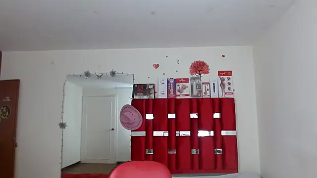 krystal thomson online show from 10-03-25, 04:04