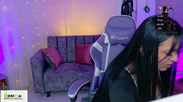 Miss scarllet  online show from 05-13-26, 01:08