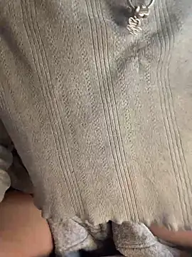 Snapshot of indie-rayne chatting on 03-06-25, 01:14 indie-rayne online show from 03-06-25, 01:14