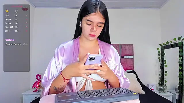 AmyWesley online show from 02-18-25, 01:33