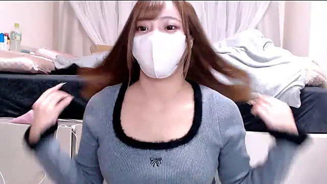  chanMOMO  online show from 02-02-25, 10:13