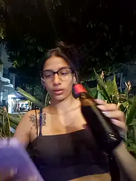 lily sk online show from 02-17-25, 11:42