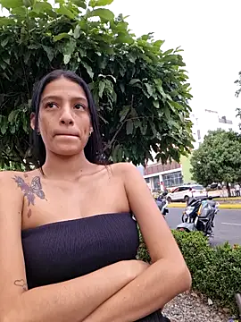 lily sk online show from 02-28-25, 10:17