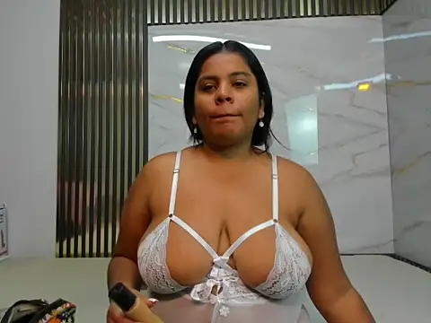 Sam-Evans-hot online show from 10-16-25, 07:48