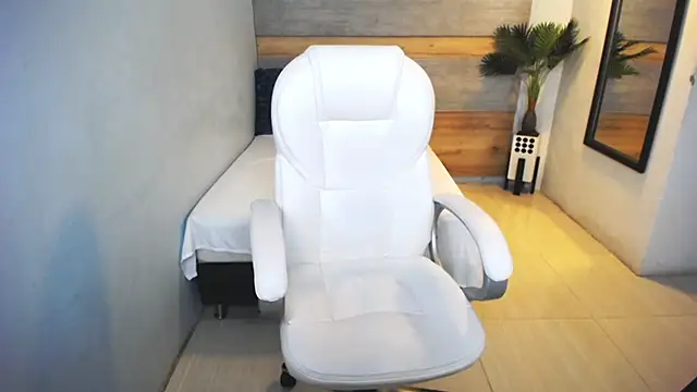 Snapshot of liseth_fox chatting on 12-07-24, 01:58 liseth fox online show from 12-07-24, 01:58