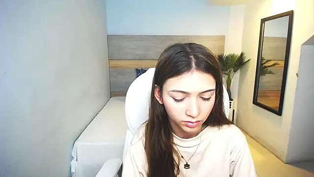 Snapshot of liseth_fox chatting on 12-12-24, 06:53 liseth fox online show from 12-12-24, 06:53