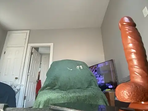 Snapshot of ChiRaqb8 chatting on 11-01-25, 04:09 ChiRaqb8 online show from 11-01-25, 04:09