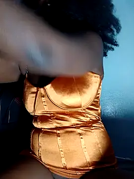 Snapshot of smartdollie chatting on 09-11-25, 11:27 smartdollie online show from 09-11-25, 11:27