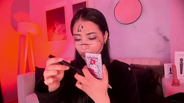 lara madisson online show from 10-30-25, 08:27