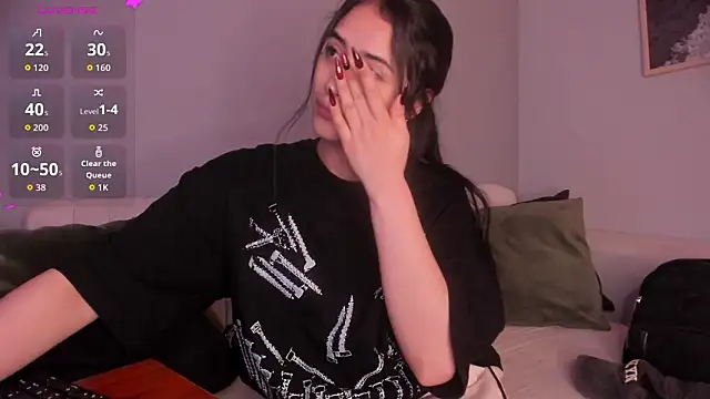 lara madisson online show from 03-20-26, 05:45