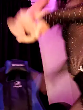 ---sophia--- online show from 10-16-25, 10:27