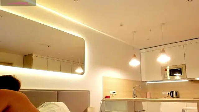 Snapshot of agelandreww chatting on 01-16-25, 06:27 agelandreww online show from 01-16-25, 06:27