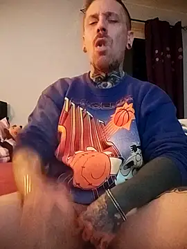 Schabernack1990 online show from 10-17-25, 03:53