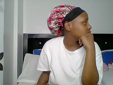 Miss Amani online show from 05-29-26, 02:59