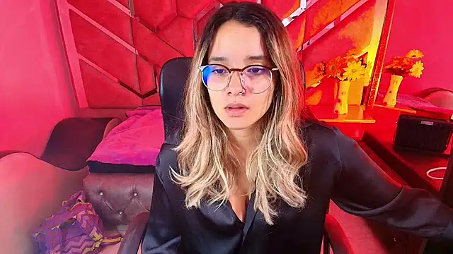 Olivia Fox69 online show from 11-11-25, 03:17