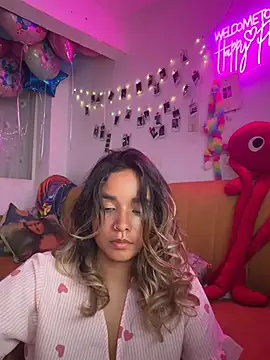 Olivia Fox69 online show from 05-25-26, 04:29