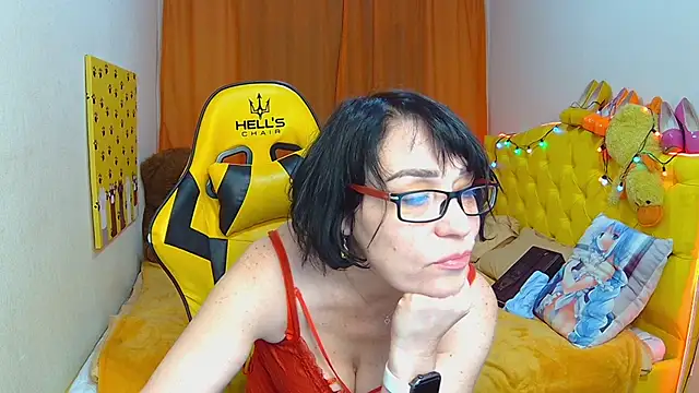 SandraHormas online show from 02-23-25, 04:57