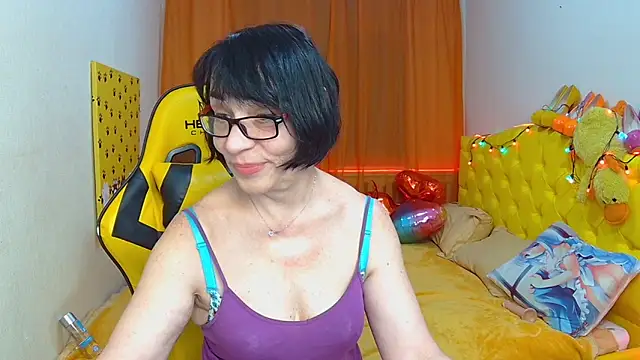 SandraHormas online show from 02-24-25, 05:20