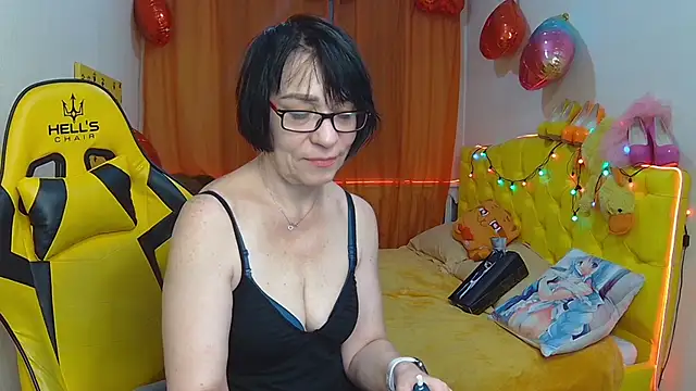 SandraHormas online show from 03-19-25, 05:50