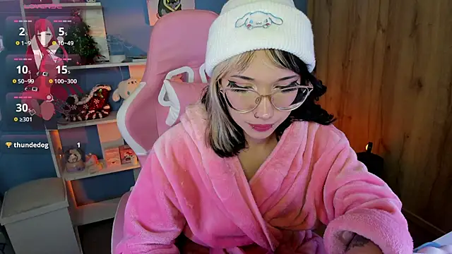 Snapshot of Artic_love chatting on 03-07-25, 09:07 Artic love online show from 03-07-25, 09:07