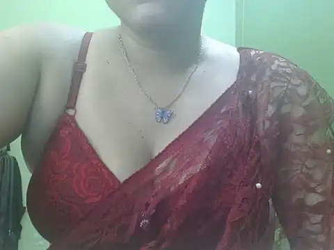 LOVERIAKOL online show from 06-24-26, 05:45