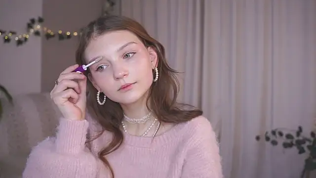 CindyGarrison online show from 09-13-25, 01:05