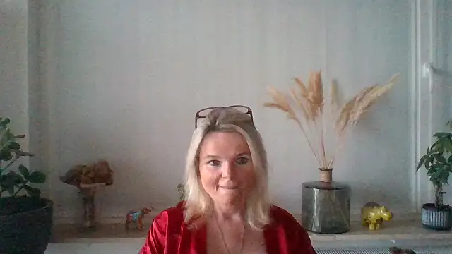 clwm online show from 09-18-25, 06:04