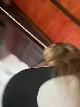 Victoria romanox online show from 01-26-25, 08:34