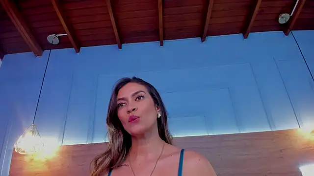 Victoria romanox online show from 03-04-25, 10:16