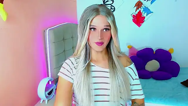 TaylorMon online show from 10-10-25, 01:15