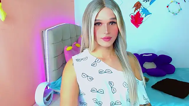 TaylorMon online show from 10-14-25, 01:50